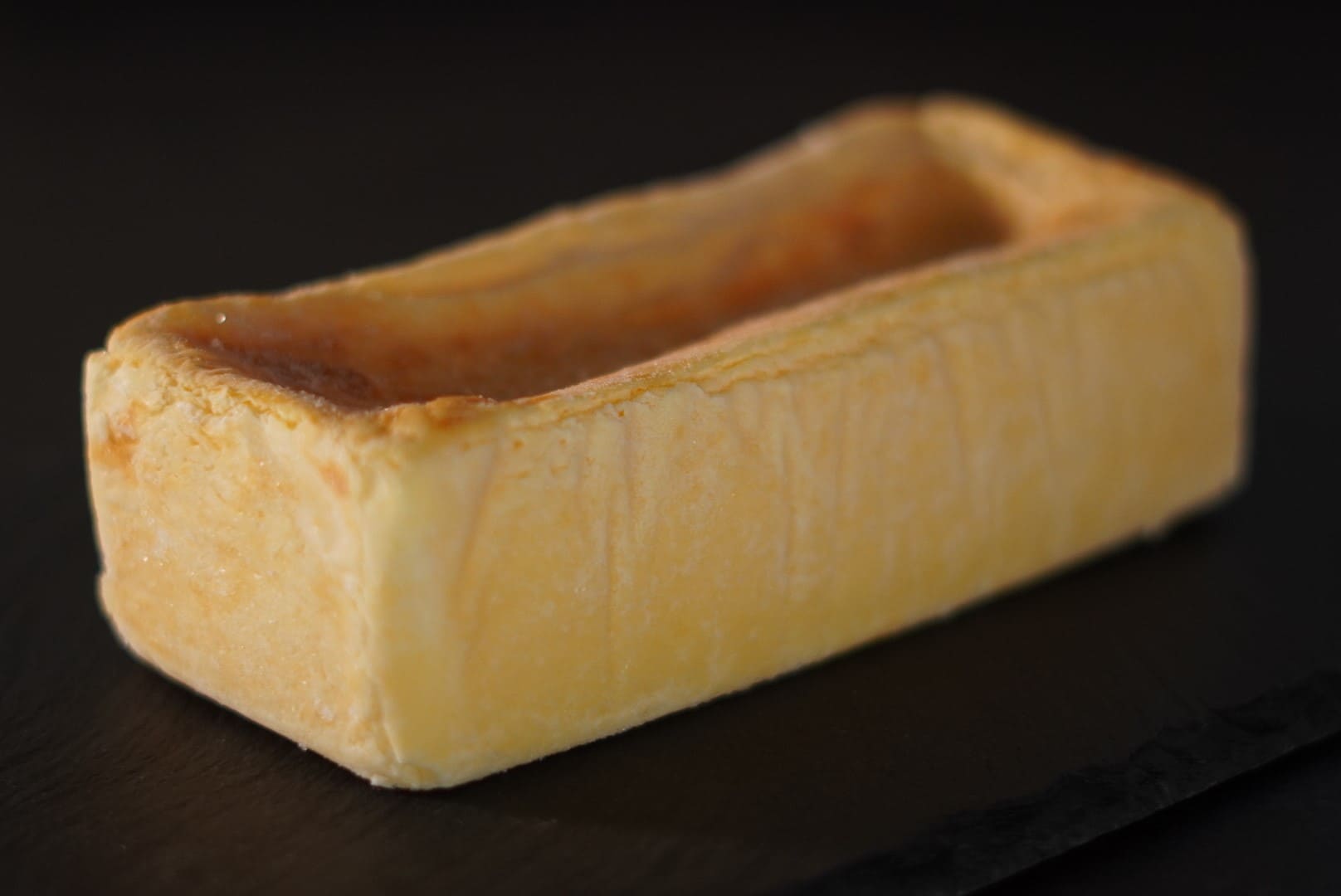 極上とろ生チーズケーキ 冷凍状態