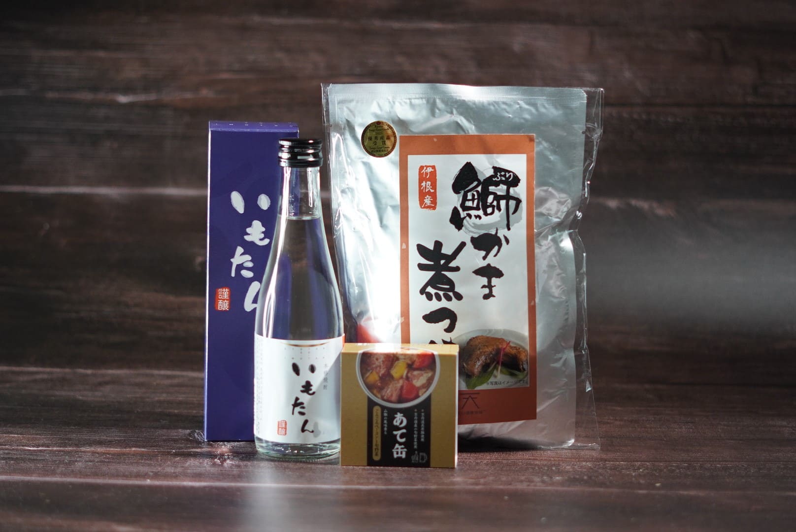 丹後の焼酎と伊根産鰤かま煮つけセット