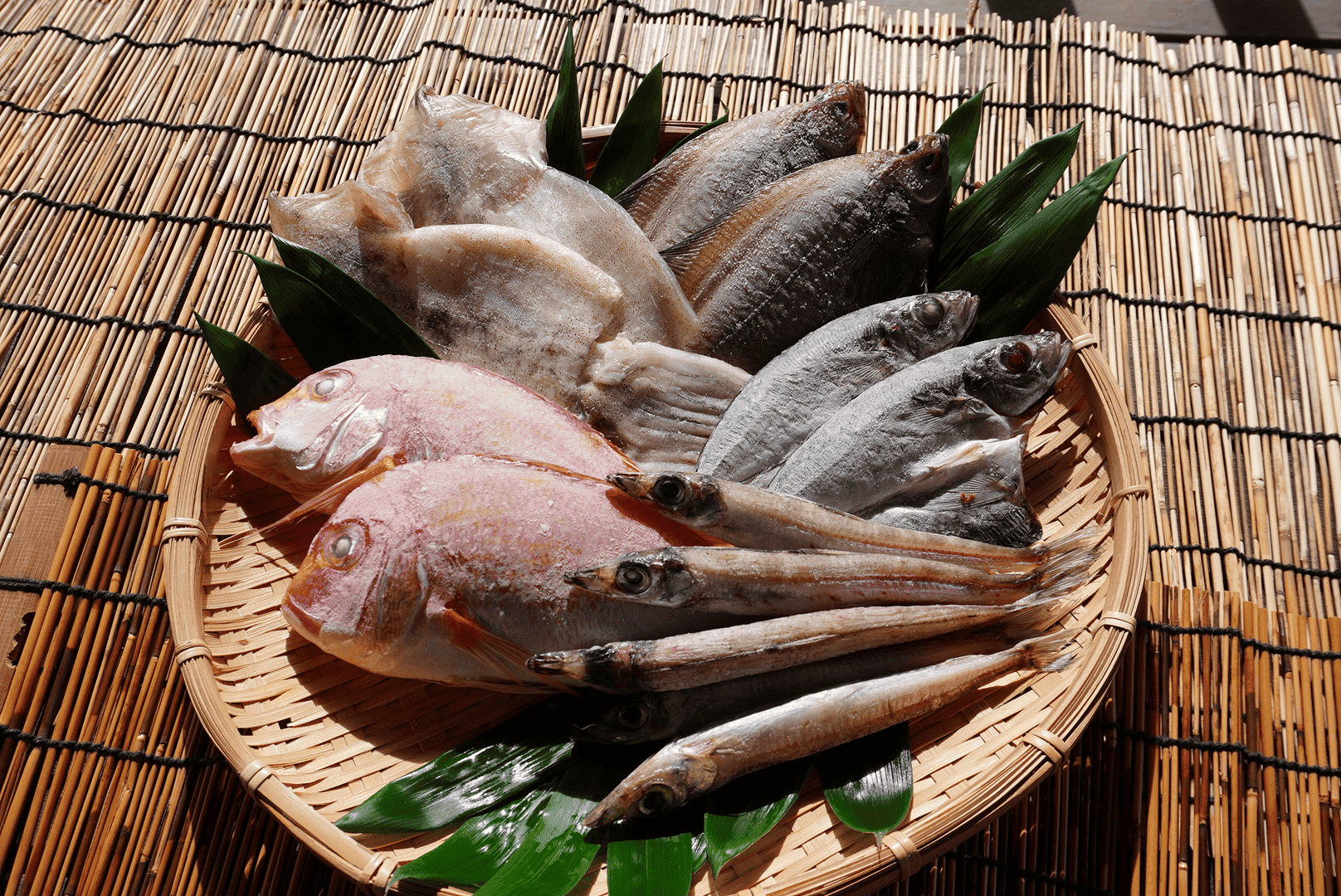 山一鮮魚 おまかせ干物セット 産地直送