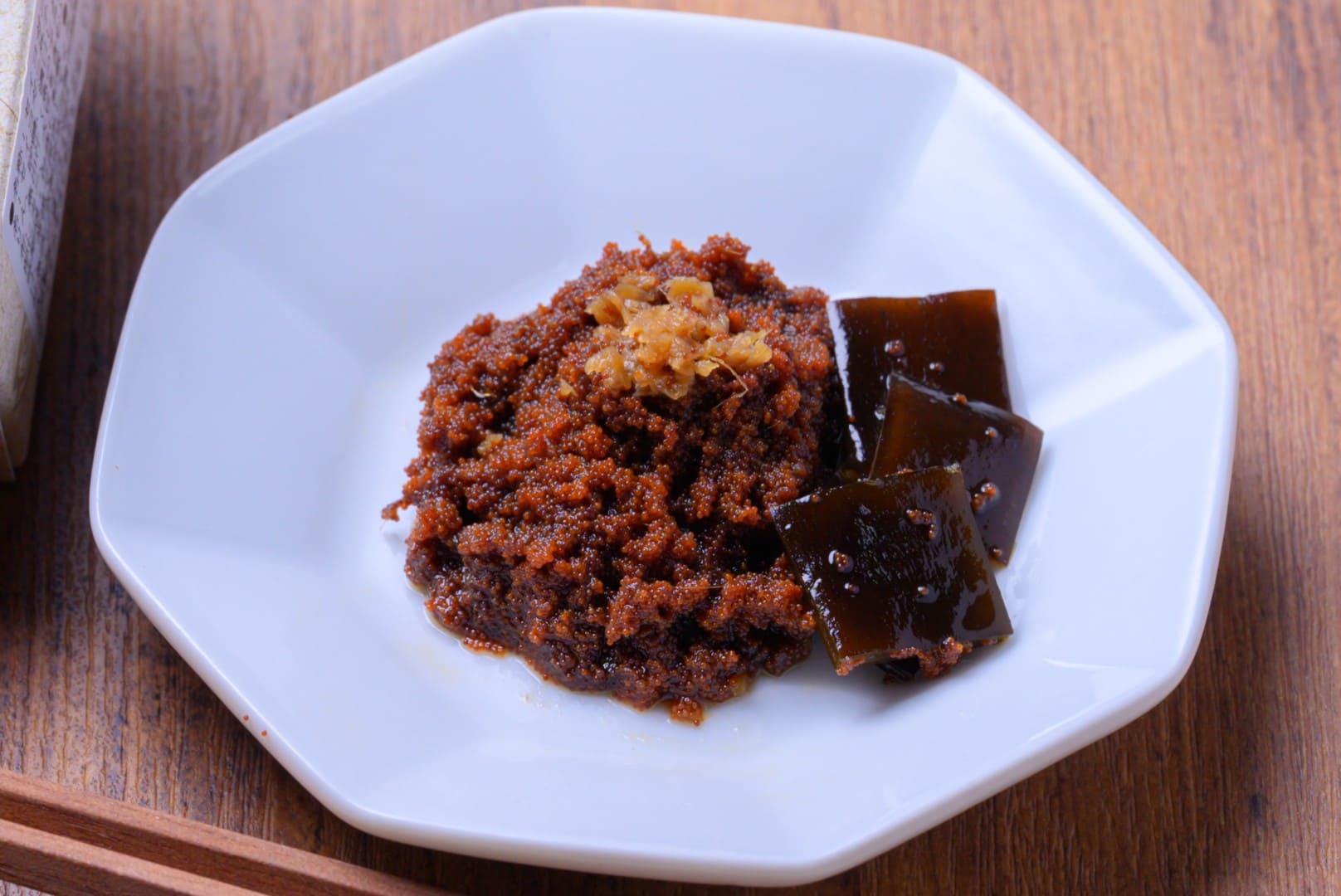 魚政 UO-CAN セイコガニ外子佃煮 生姜風味 盛り付けアップ